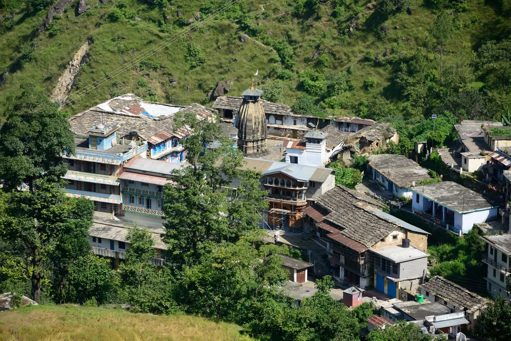 Omkareshwar Temple Ukhimath – At a Glance 