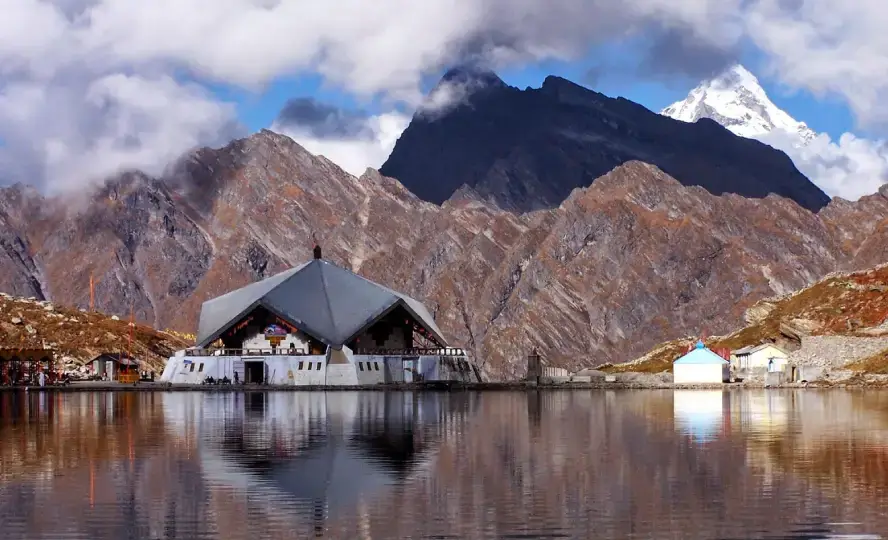 Hemkund Sahib Helicopter Yatra